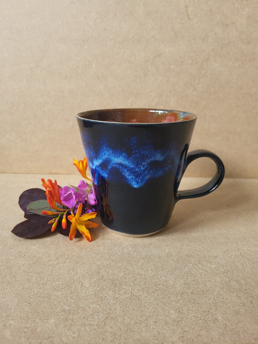 Wavy Mug